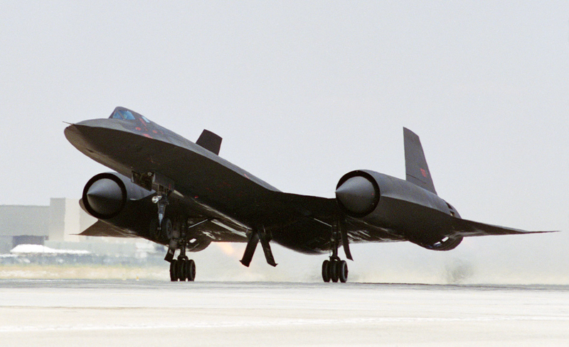 Illustration for article titled La evolución del avión espía SR-71 Blackbird en espectaculares imágenes